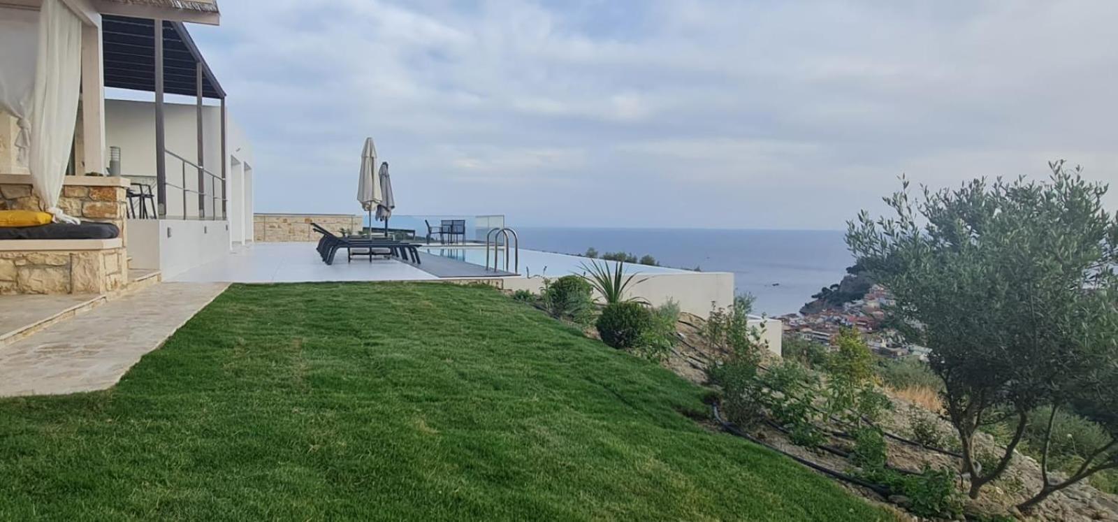 Blue Lilac Villa Parga